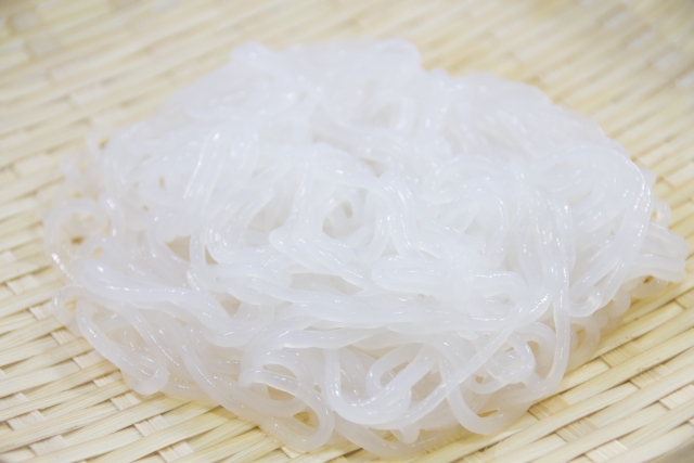 白滝を食べ過ぎると体に悪いってホント?毎日食べるとどうなる? | グルメくりっぷ